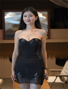 晴雅集电影免费完整版-一面膜胸口一面膜下部位动图