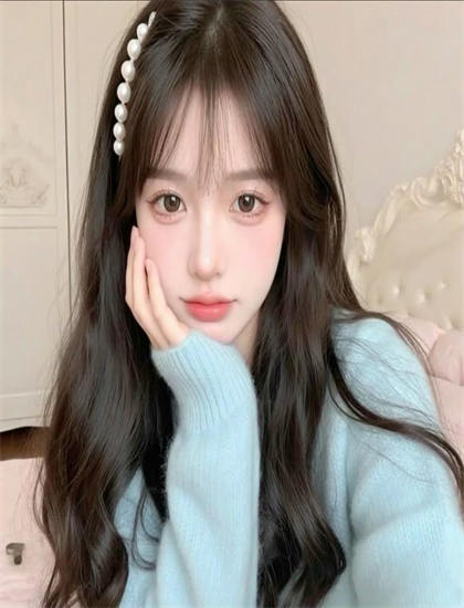 从文化视角看《油菜花儿开》：东西方文化的碰撞与融合 探索艺术与文化的互动关系