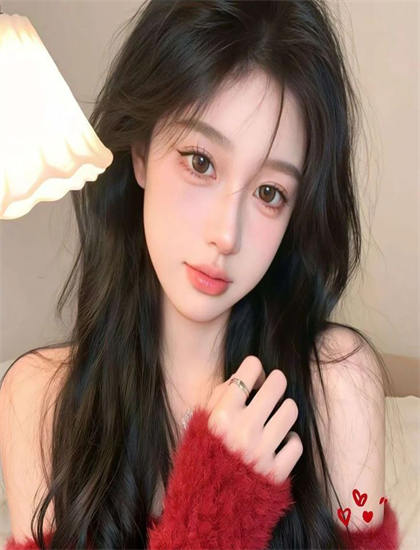 奶龙爆笑嘉年华2象征隐喻解析：符号意义与深层寓意探讨